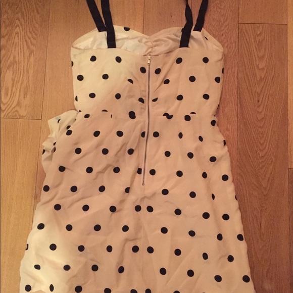 [SOLD] ⛔️ NWT 🤍 Marc by Marc Jacobs Dress - Picture 3 of 6